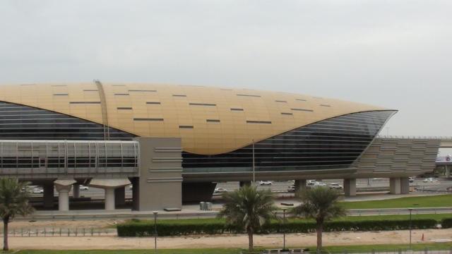 Dubai_Metro_-_Architects_Aedas_01.JPG